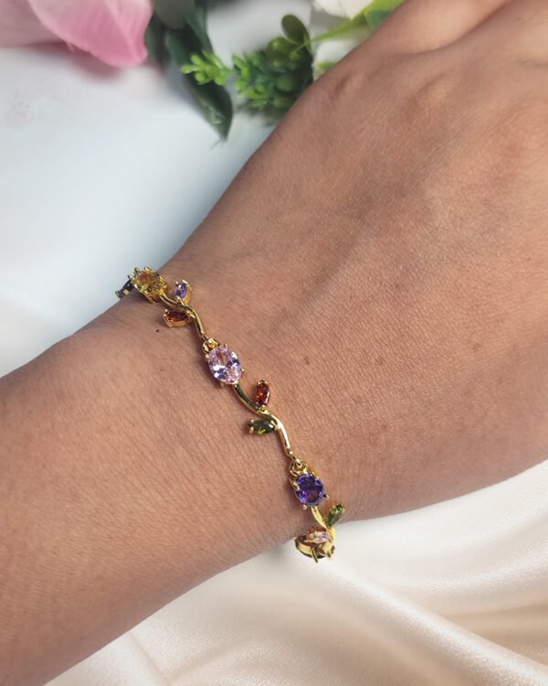 Anti-Tarnish Stainless Steel 18K Gold Plated Tulip Bracelet