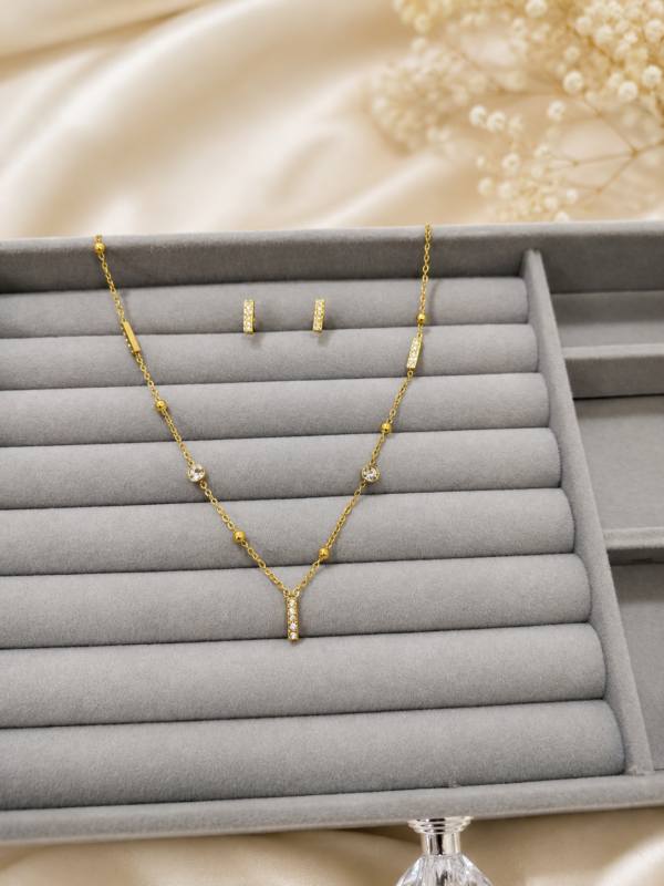 Dainty Necklace with Earrings