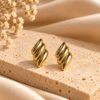 Twisted Wave Studs